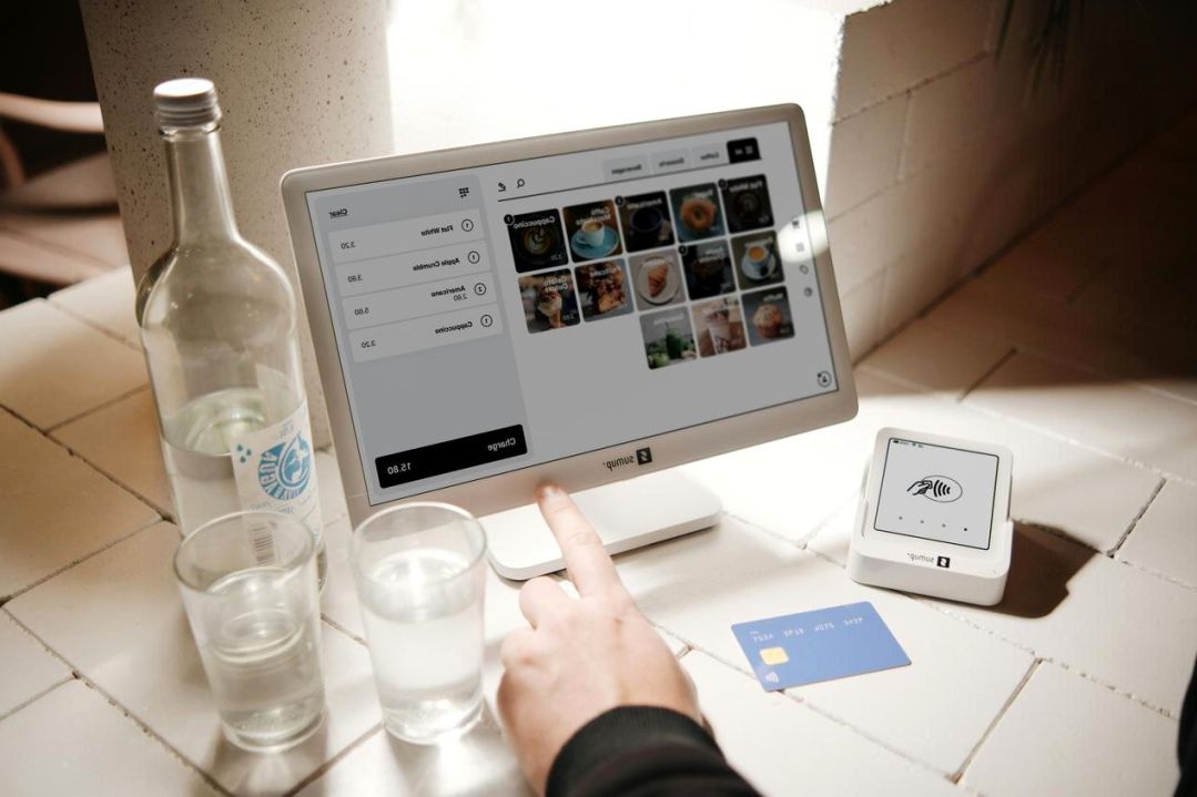 Family budgeting session